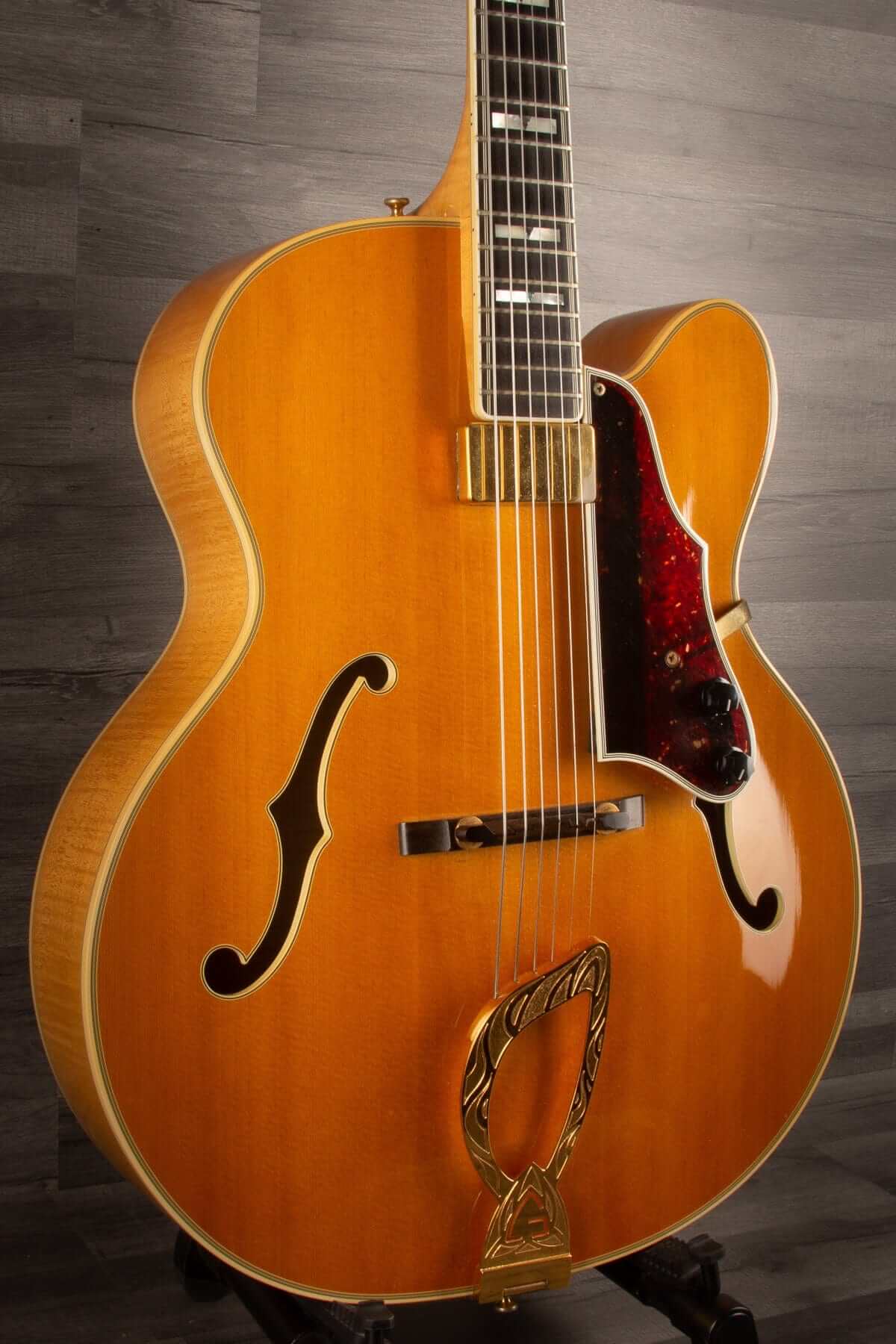 USED - Guild Artist Award Blonde 1997