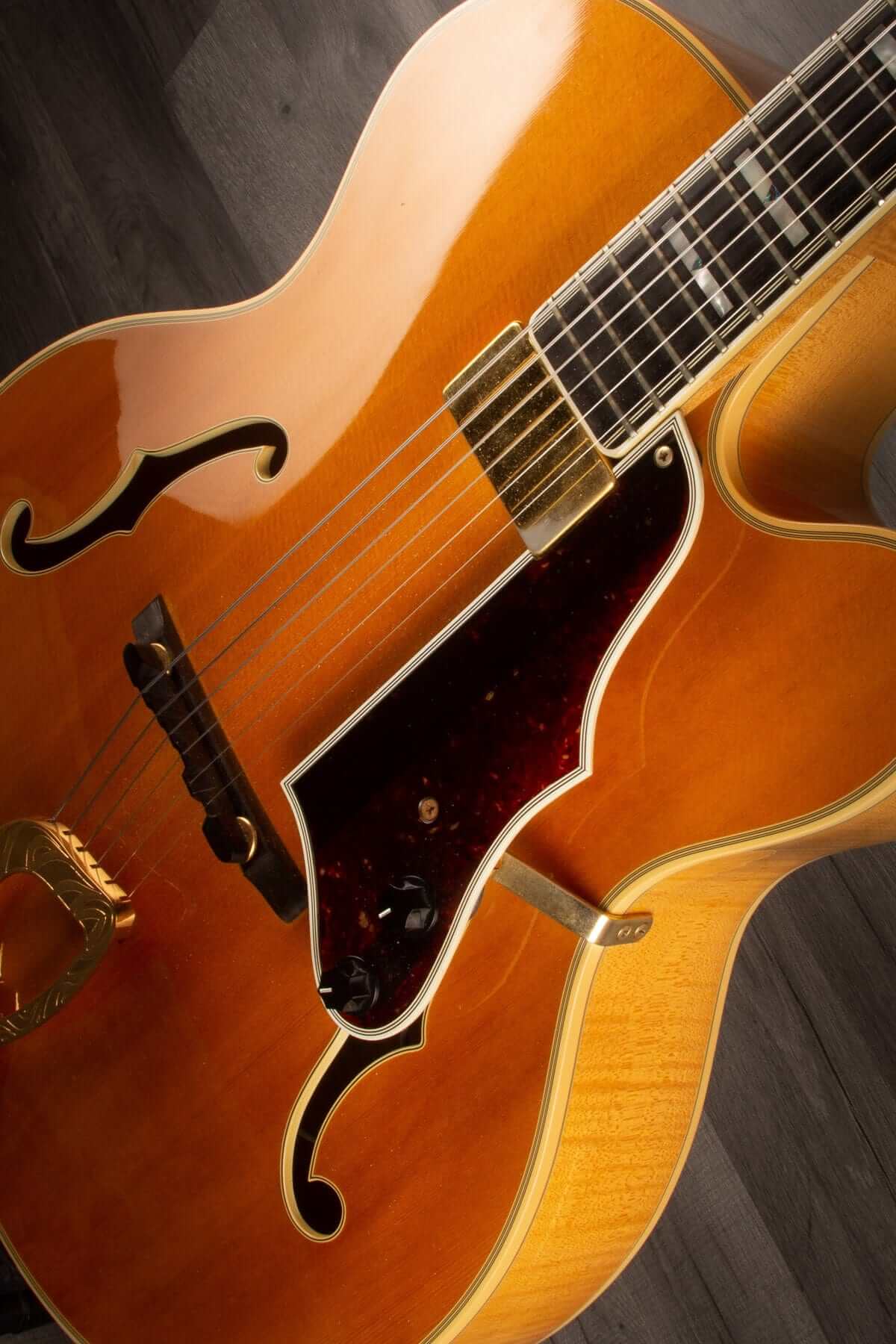 USED - Guild Artist Award Blonde 1997