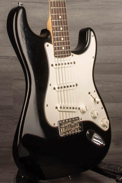 USED - Fender Highway 1 Stratocaster - Black