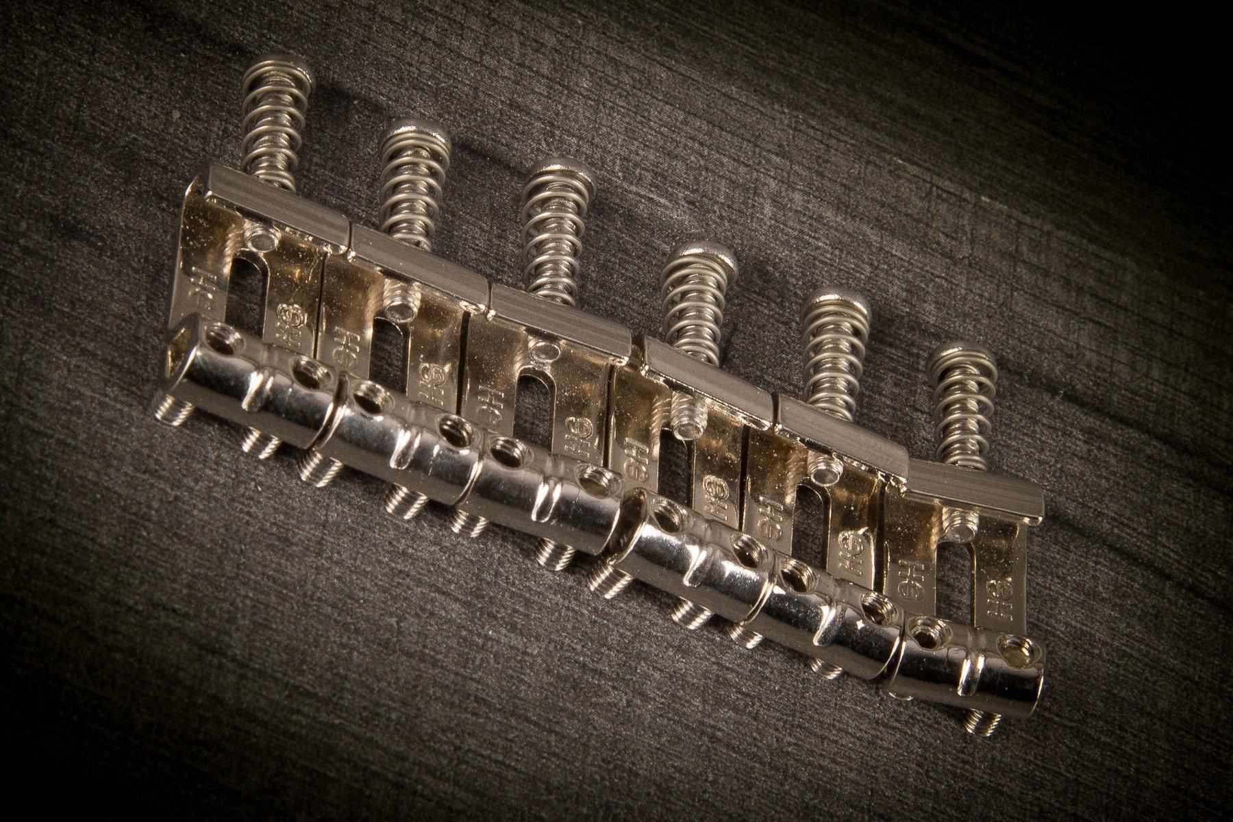 Highwood HG Contoured Vintage S-Type Saddles 2-1/8"