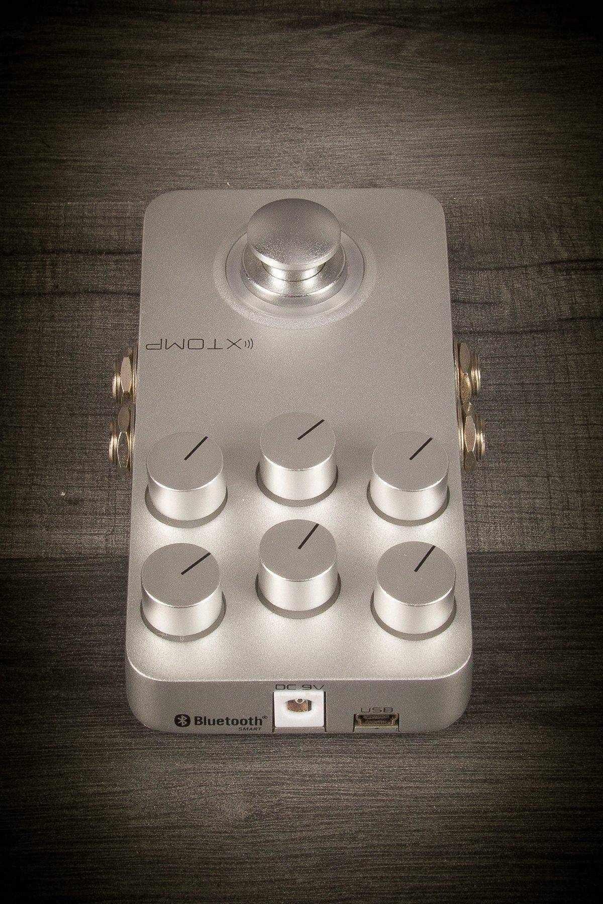 Hotone - Xtomp Multi Effects Pedal