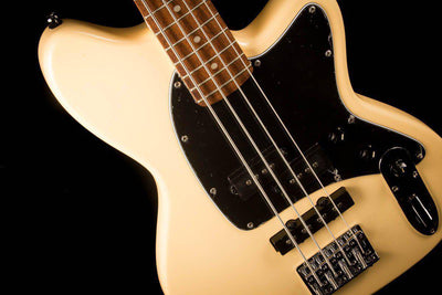 Ibanez TMB30-IV Talman Series Short-Scale Bass Guitar in Ivory