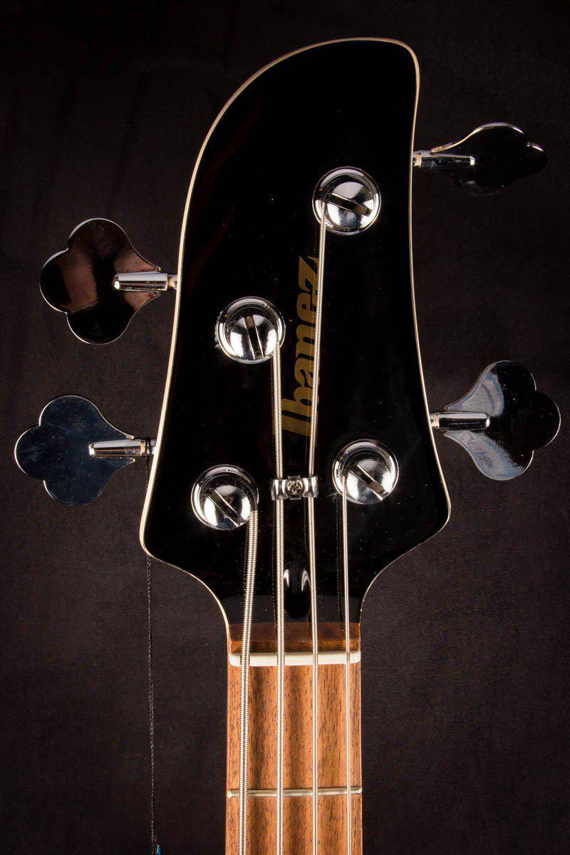 Ibanez TMB30-IV Talman Series Short-Scale Bass Guitar in Ivory