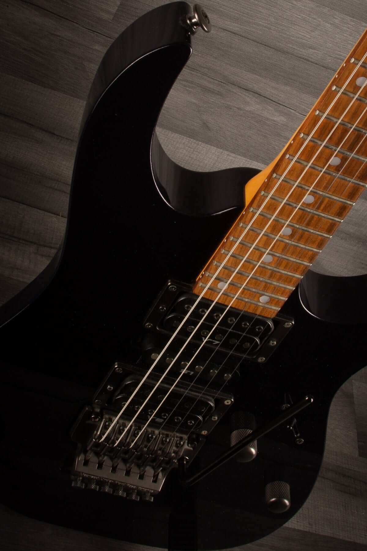 USED - Ibanez RG570 Cosmic Blue (Japanese) inc hiscox case
