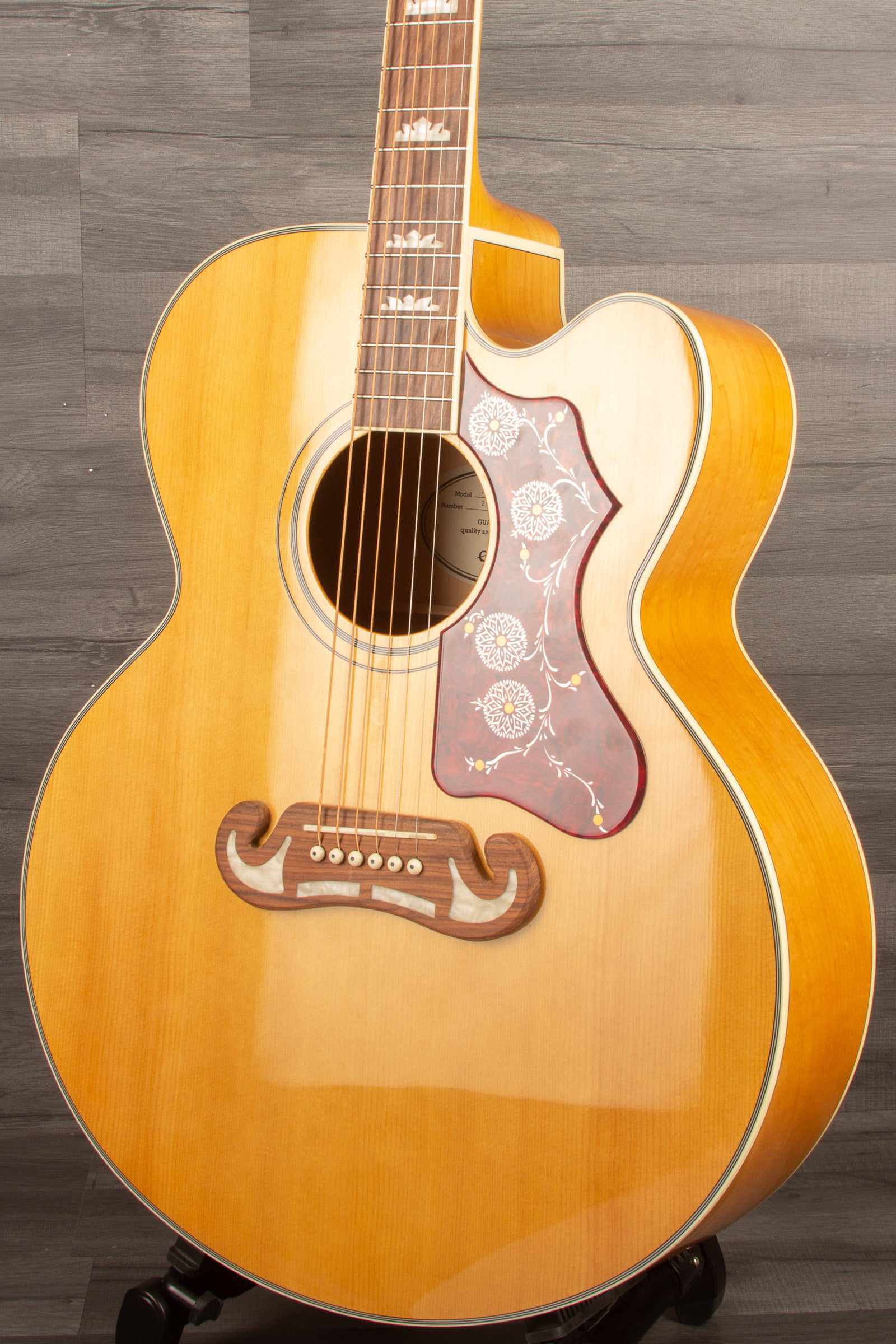 Epiphone J200 EC Studio Solid Top, Fishman Sonitone - Vintage Natural