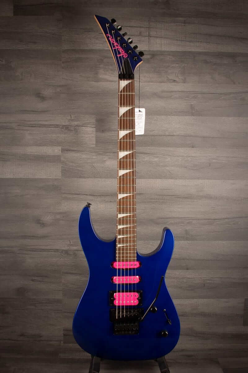 Jackson - X Series Dinky™ DK3XR HSS, Laurel Fingerboard, Cobalt Blue