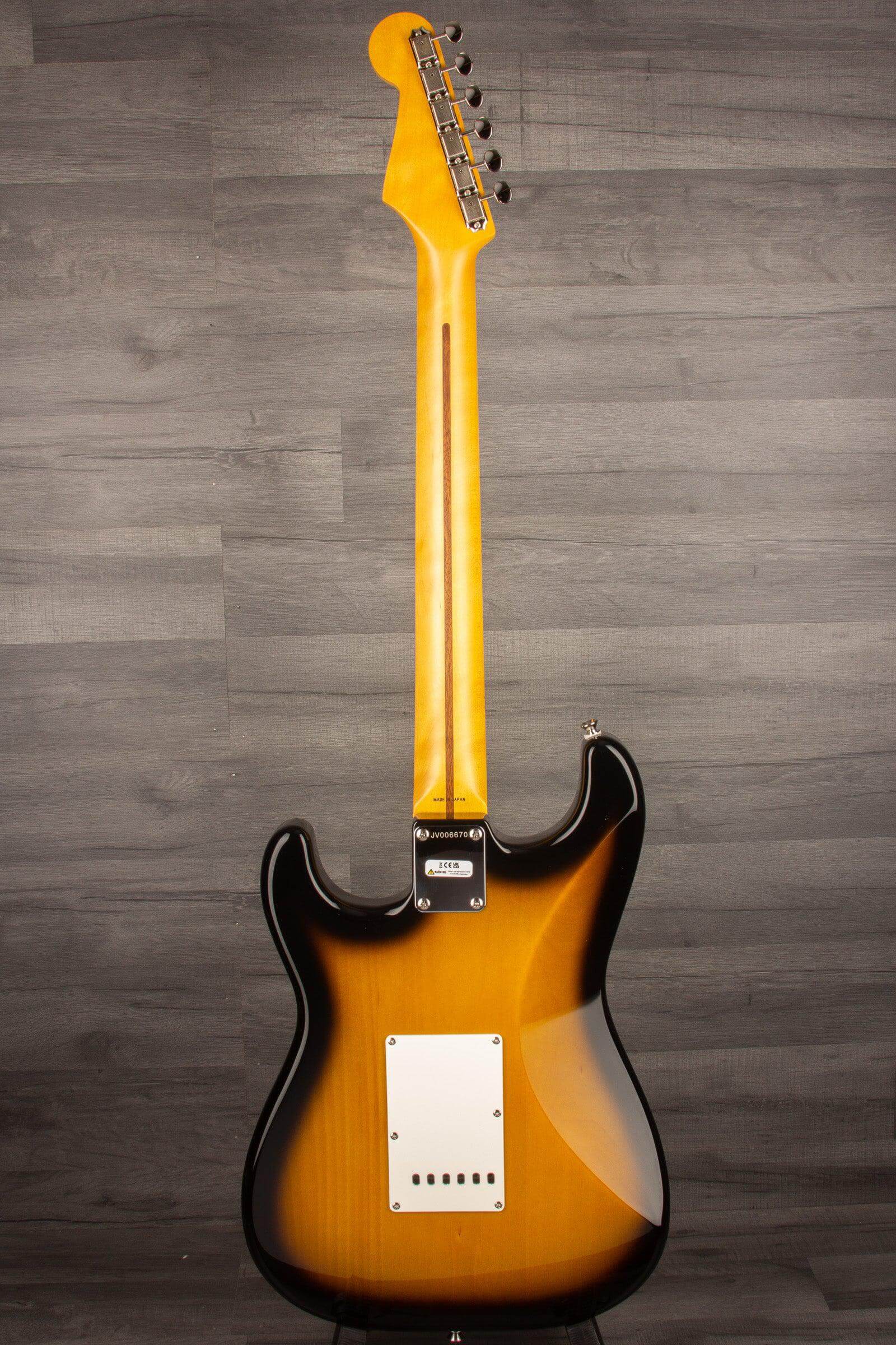 Fender JV Modified '50s Stratocaster®, HSS, Maple Fingerboard, 2 Tone Sunburst