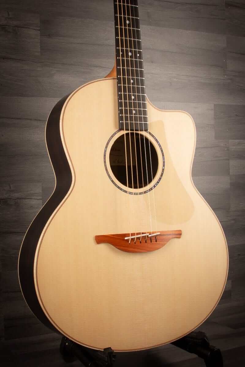 Lowden 32 SE Stage Edition Indian rosewood/ Sitka spruce