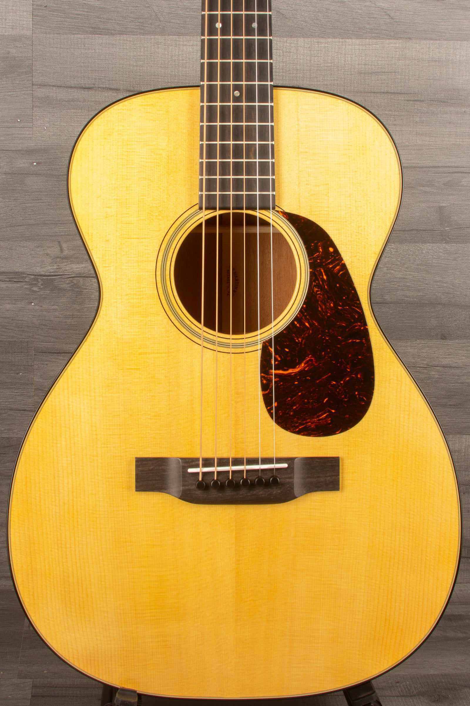 Martin 0-18 Standard Series Acoustic guitar