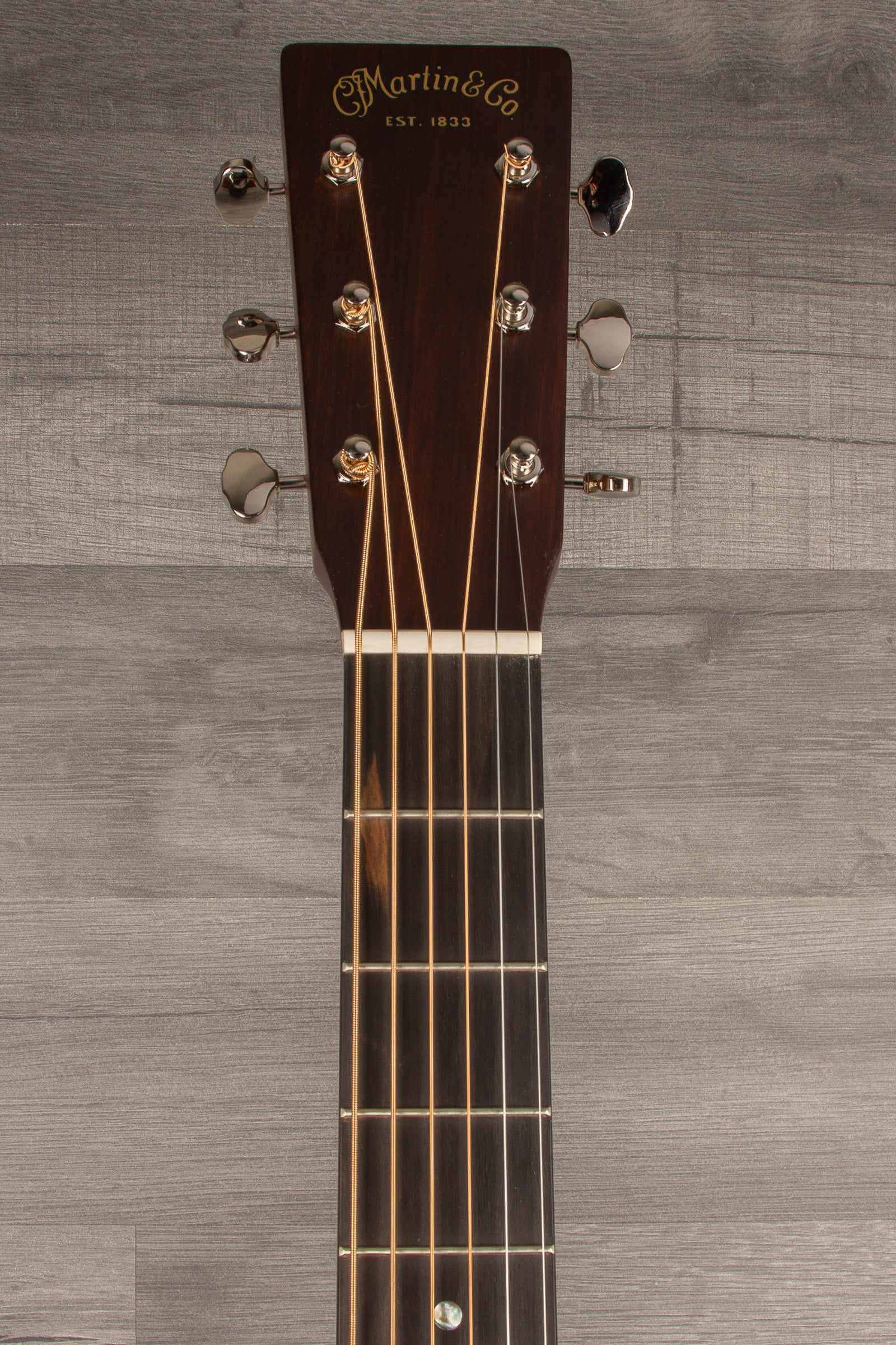 Martin D-18 Classic Sunburst Acoustic guitar