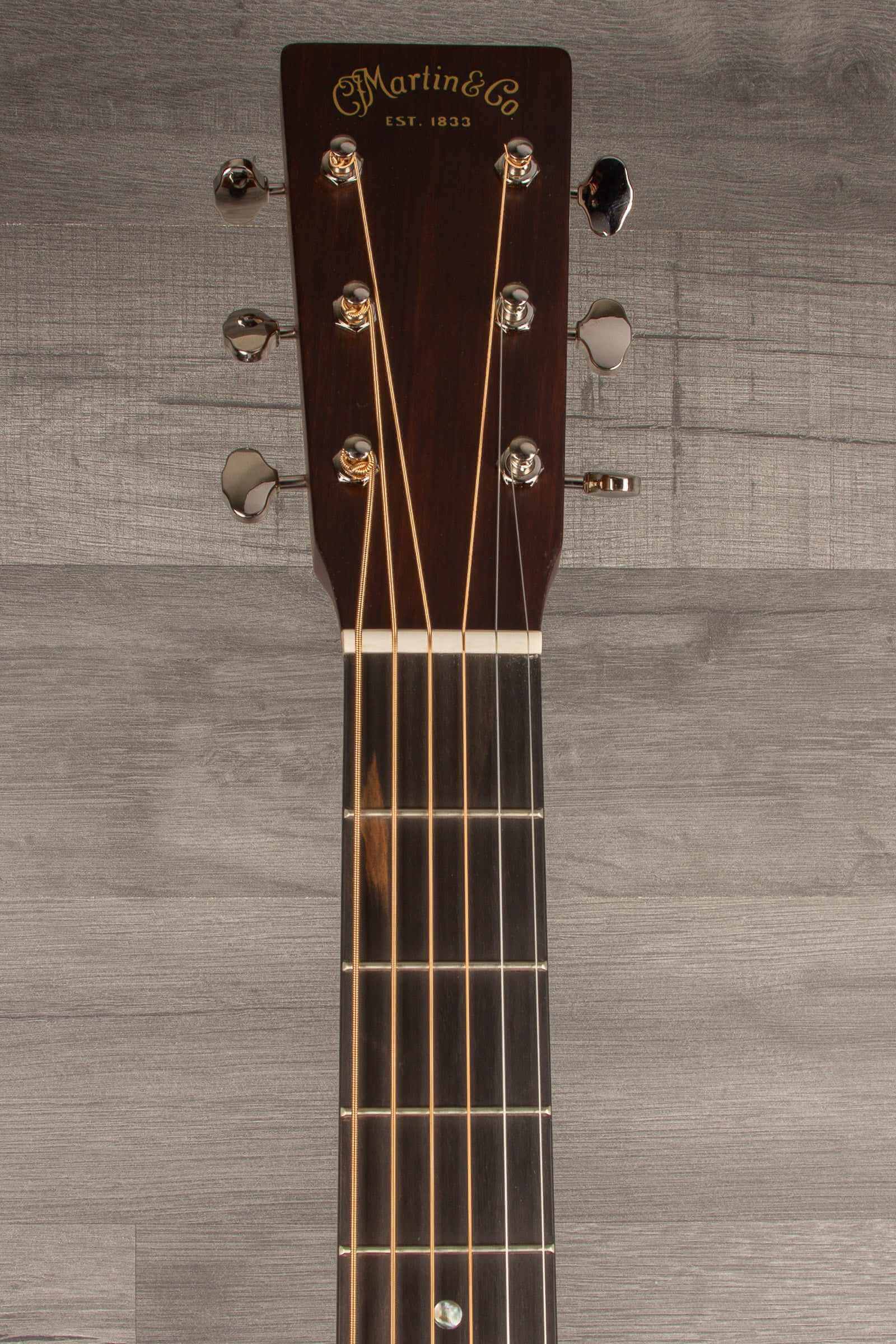 Martin D-18 Classic Sunburst Acoustic guitar - Musicstreet