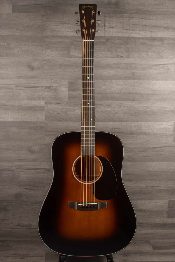 Martin D-18 Classic Sunburst Acoustic guitar - Musicstreet