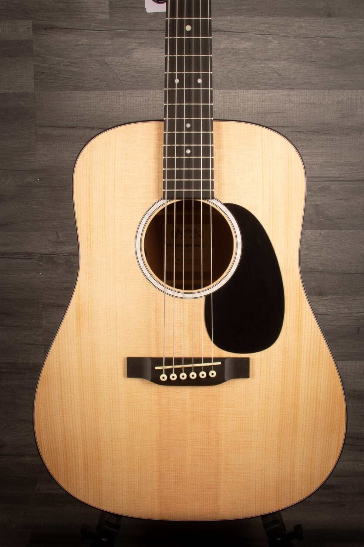 Martin DJR-10E Dreadnought Junior Sitka, Cherry stain back and sides - Musicstreet