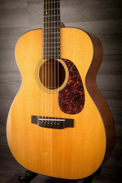USED - Martin 0018V Acoustic