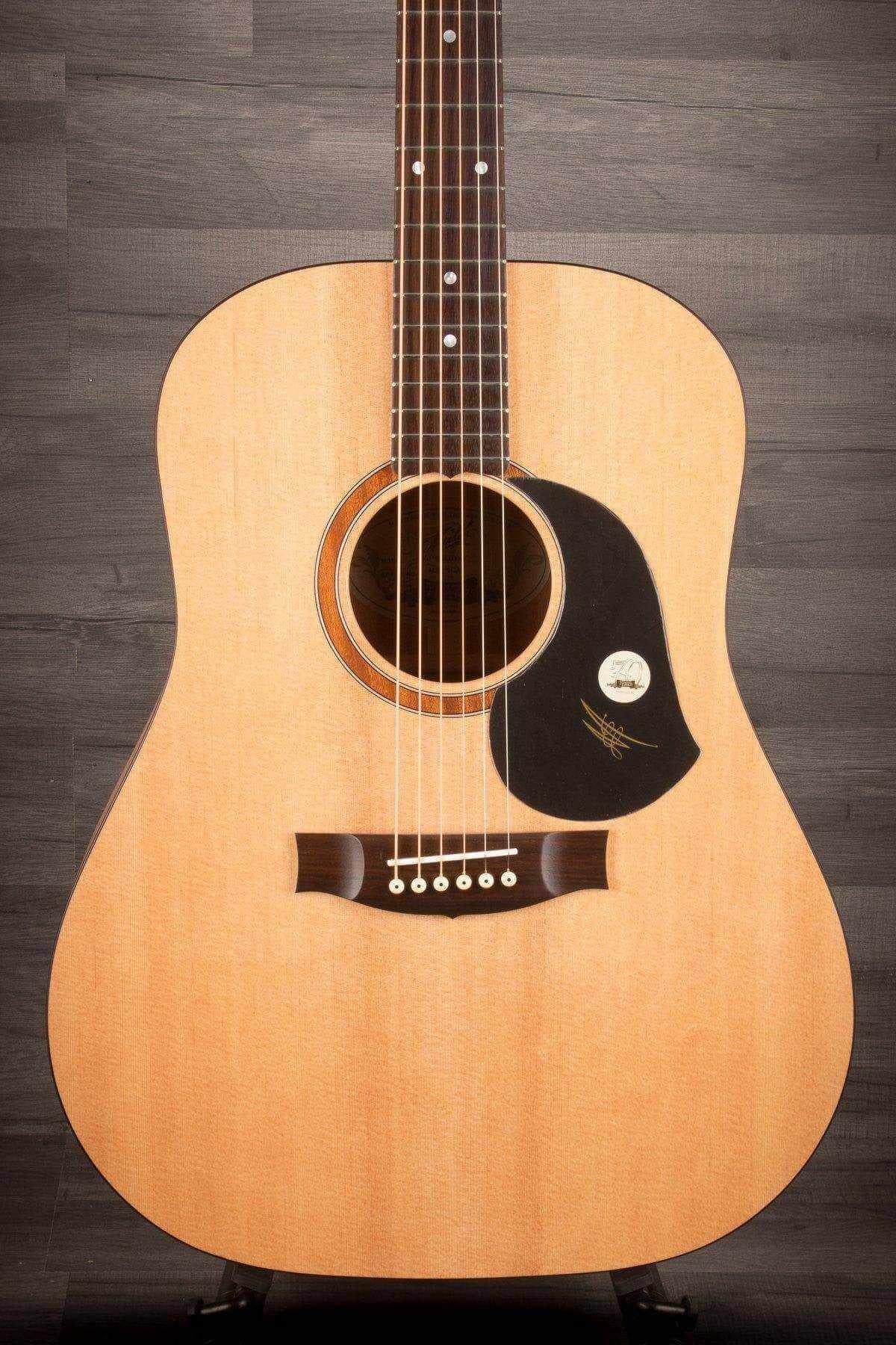 Maton S60