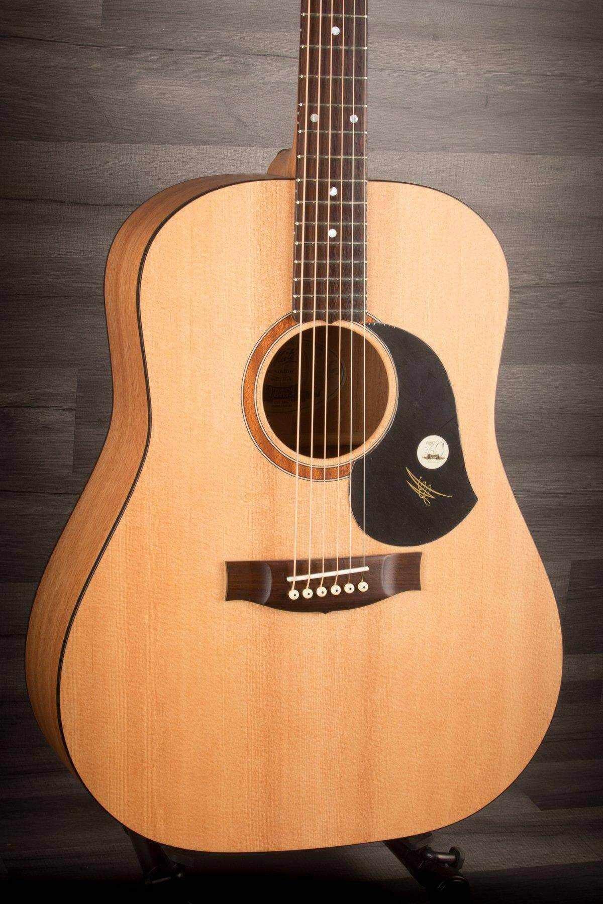 Maton S60