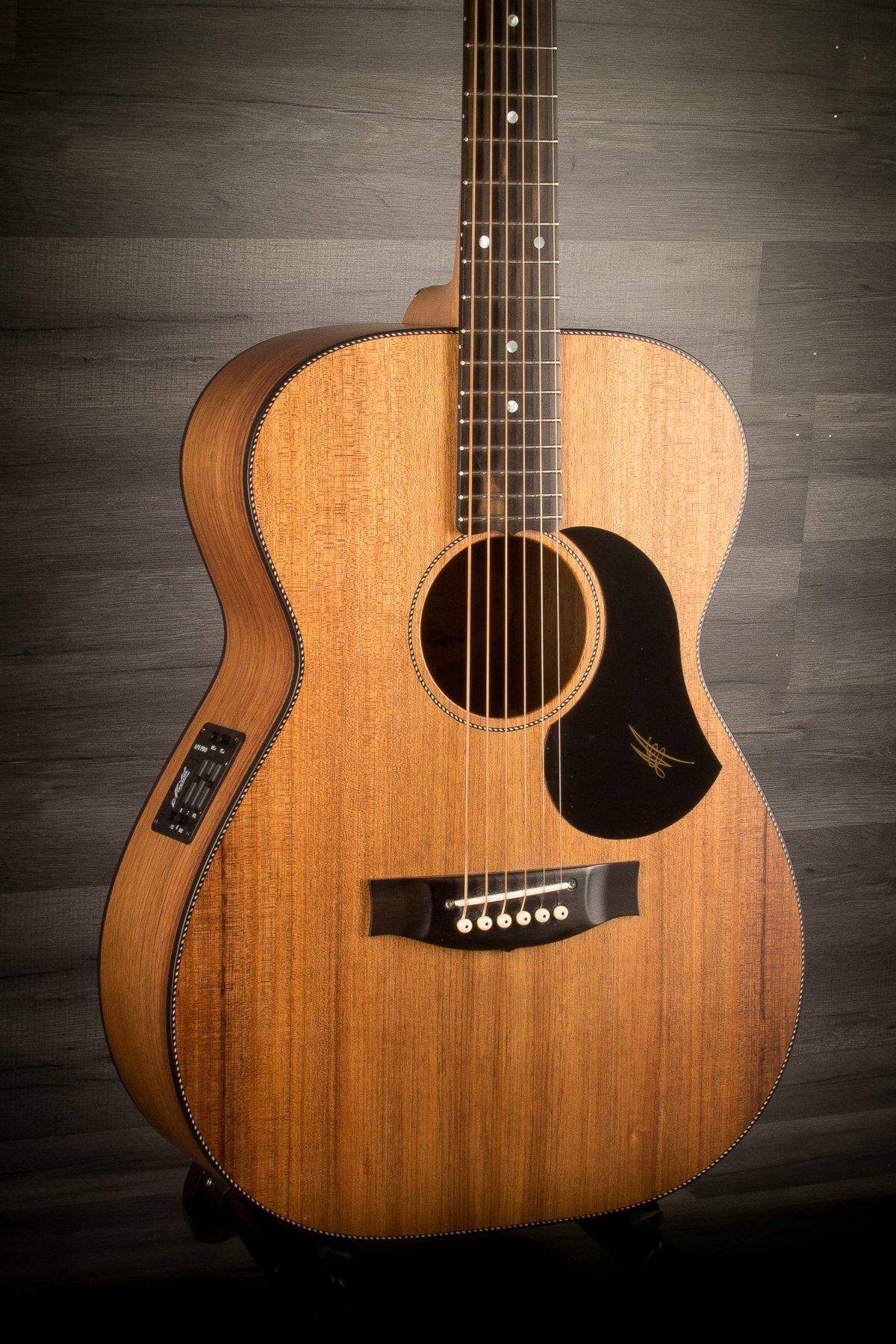 USED - Maton EBW808 Blackwood