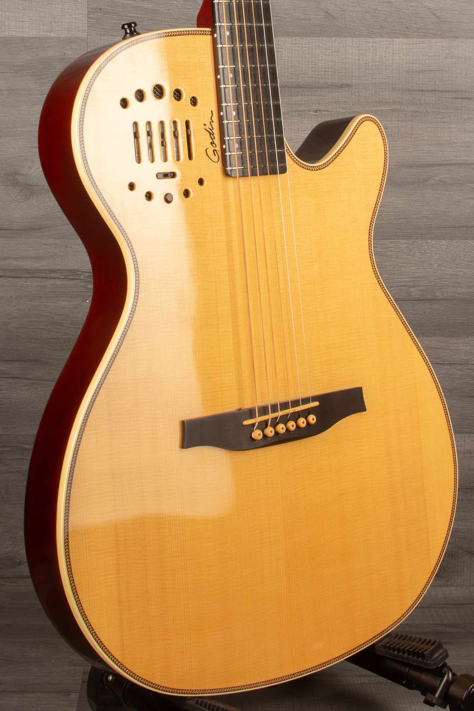 USED - Godin Multiac Grand Concert Steel Duet Ambiance, Natural