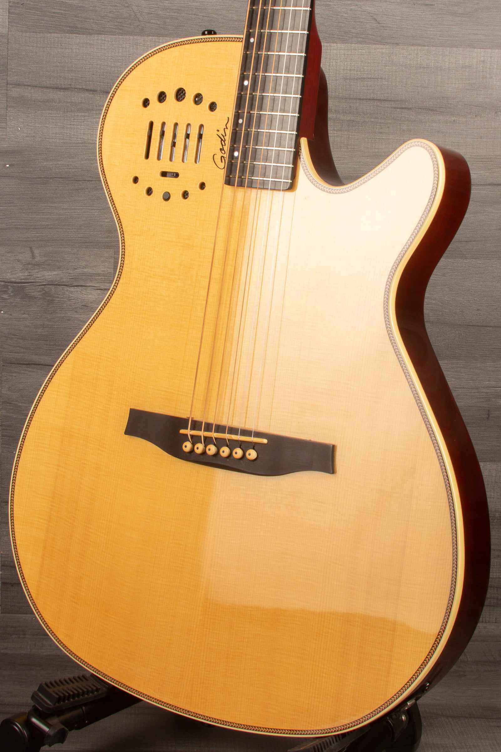 USED - Godin Multiac Grand Concert Steel Duet Ambiance, Natural
