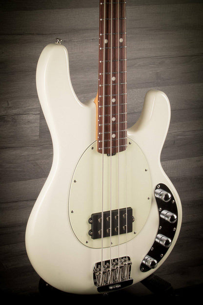 USED - MusicMan Stingray 2018 - Ivory White
