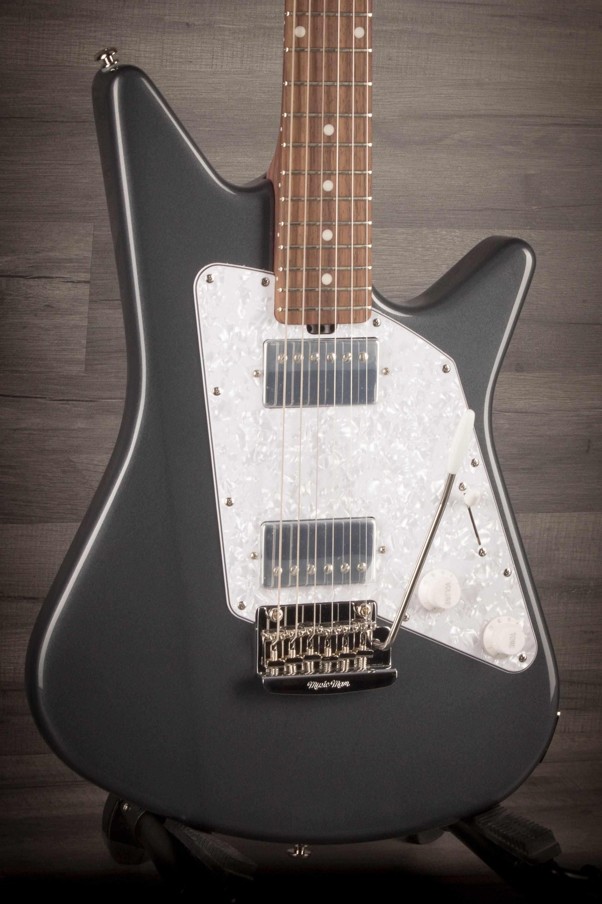 MusicMan Albert - HH Charcoal Frost