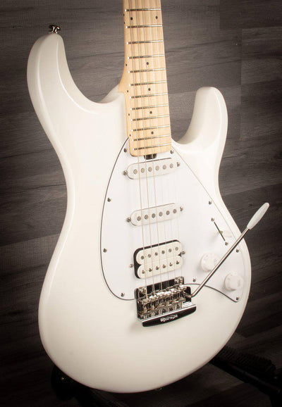 MusicMan Silhouette Special HSS Trem, White, Maple Neck