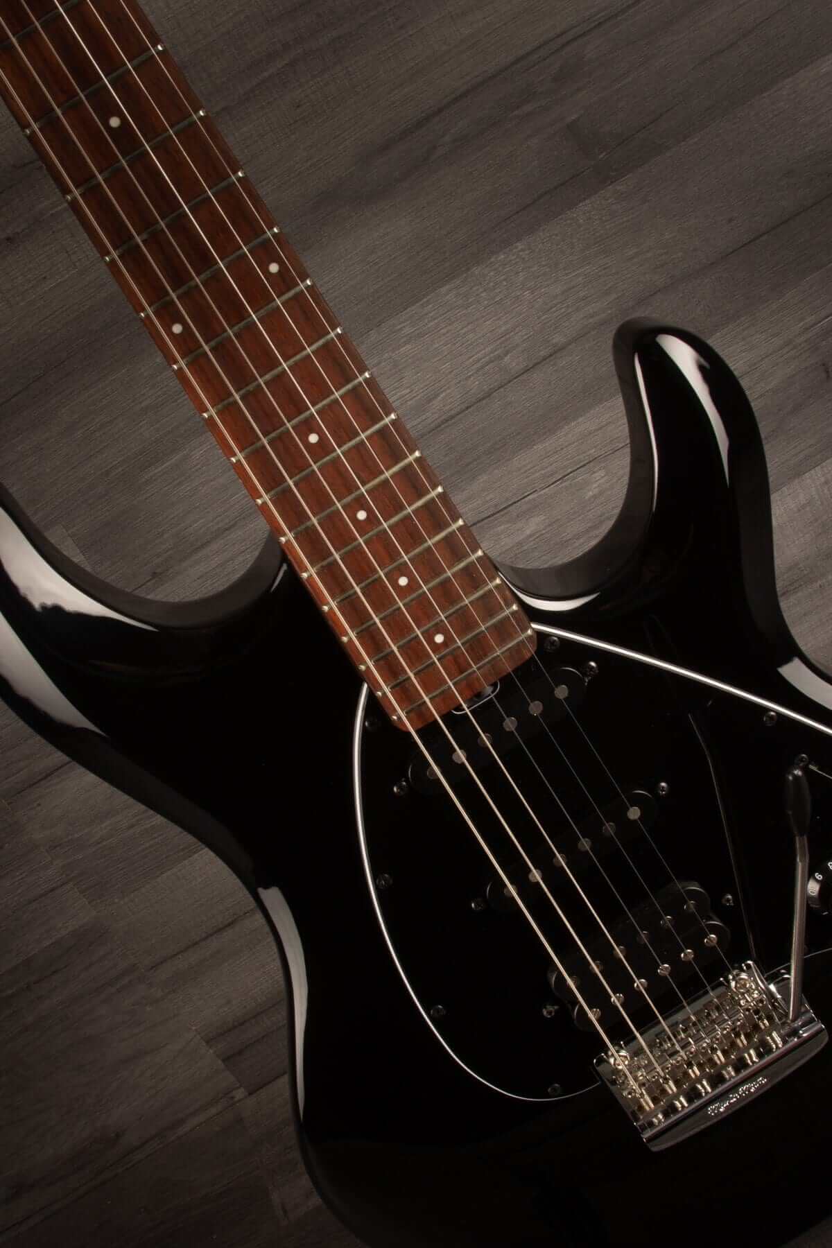 USED - MusicMan Silhouette Special - HSS Black, rosewood fingerboard