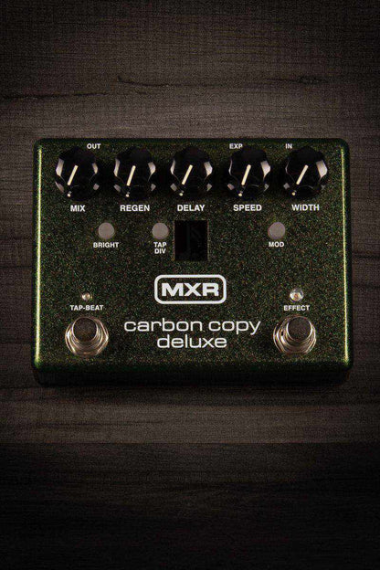 MXR Carbon Copy Deluxe