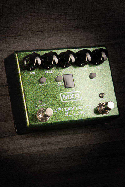 MXR Carbon Copy Deluxe