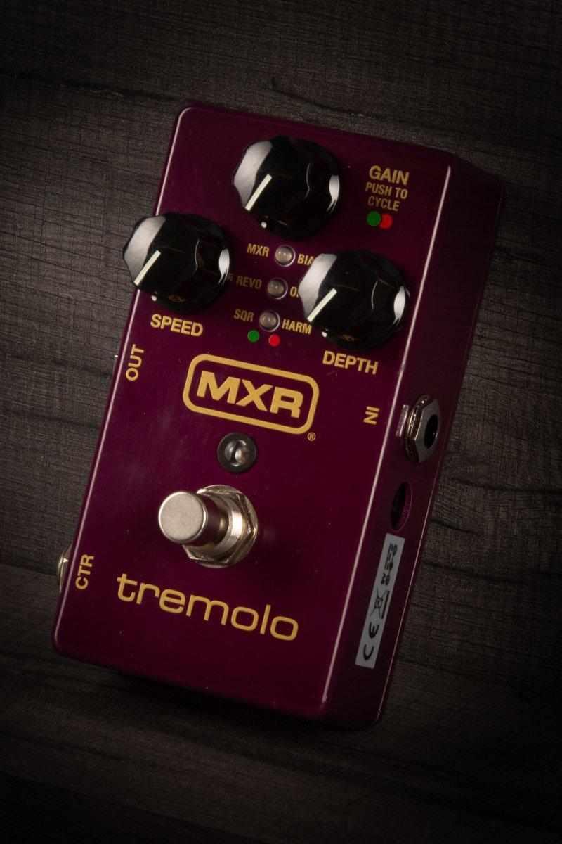 MXR M305 Tremolo Pedal