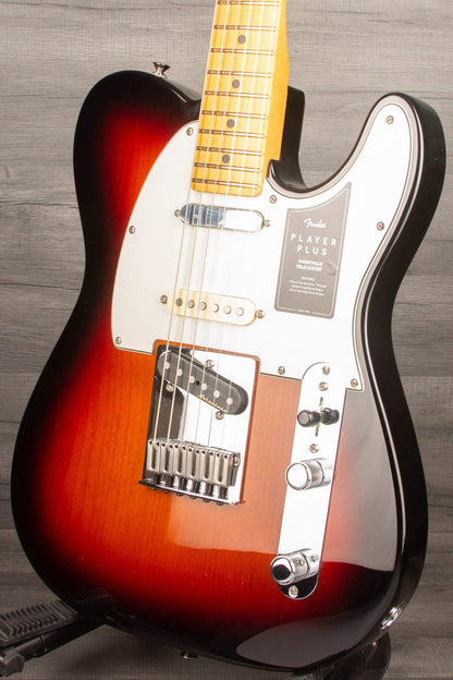 Fender Player Plus Nashville Telecaster MN - Three Tone Sunburst