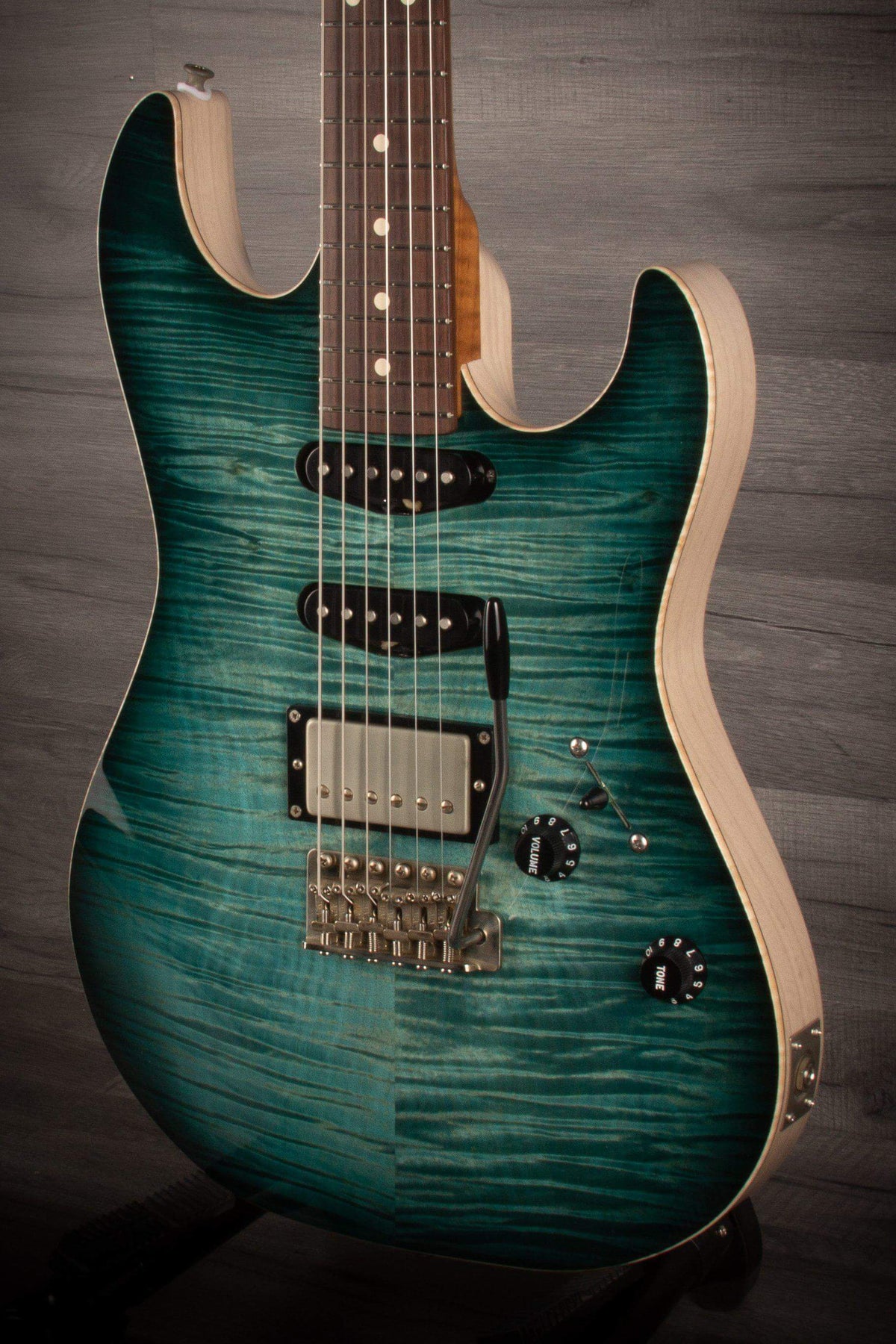 Patrick James Eggle '96 Droptop Island Blue Burst