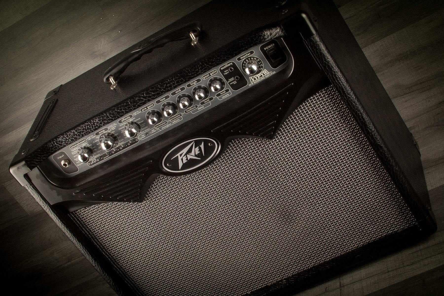 USED - Peavey Vypyr 30 Combo