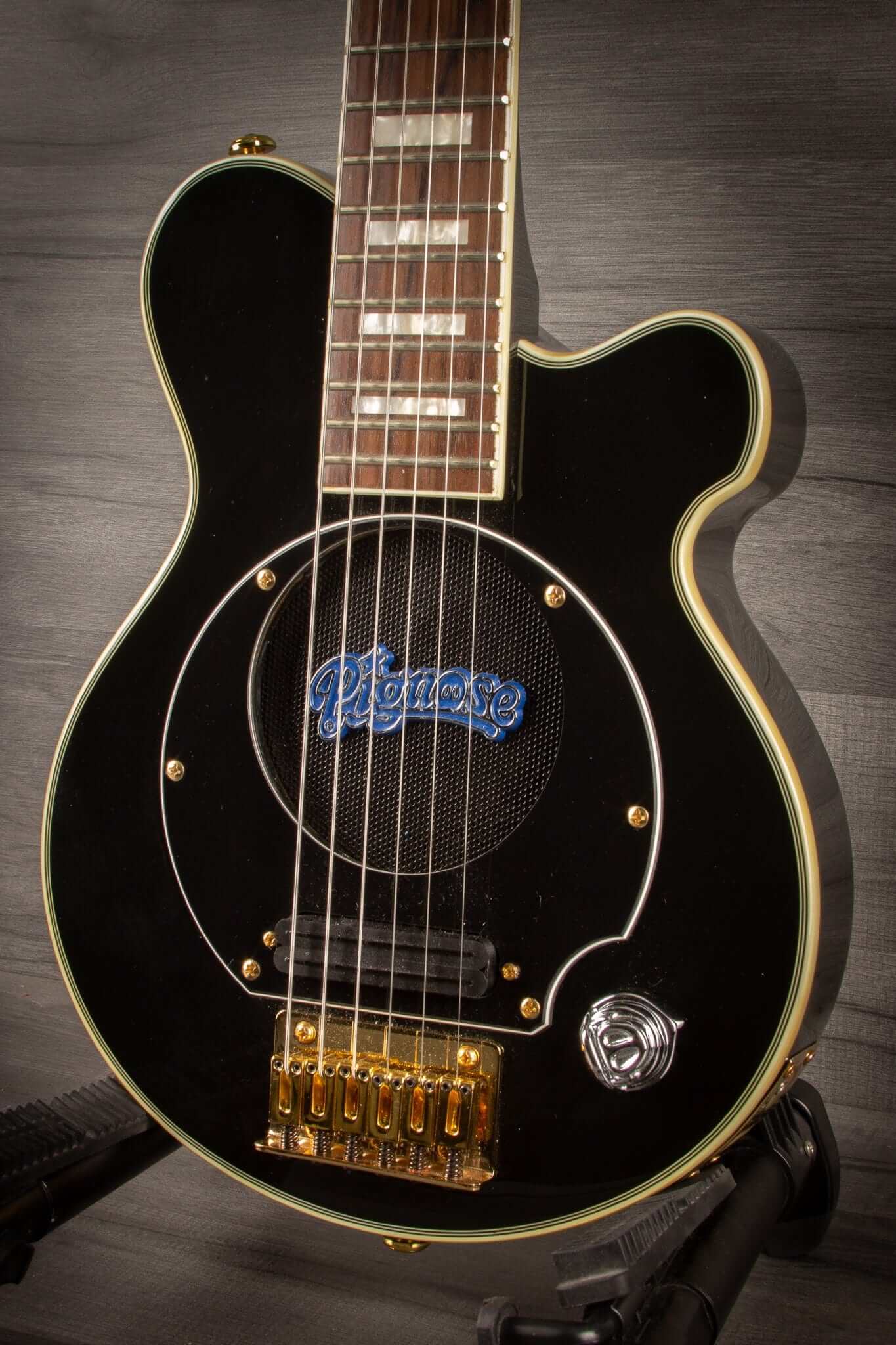 USED - Pignose PGG-200 Travel Guitar