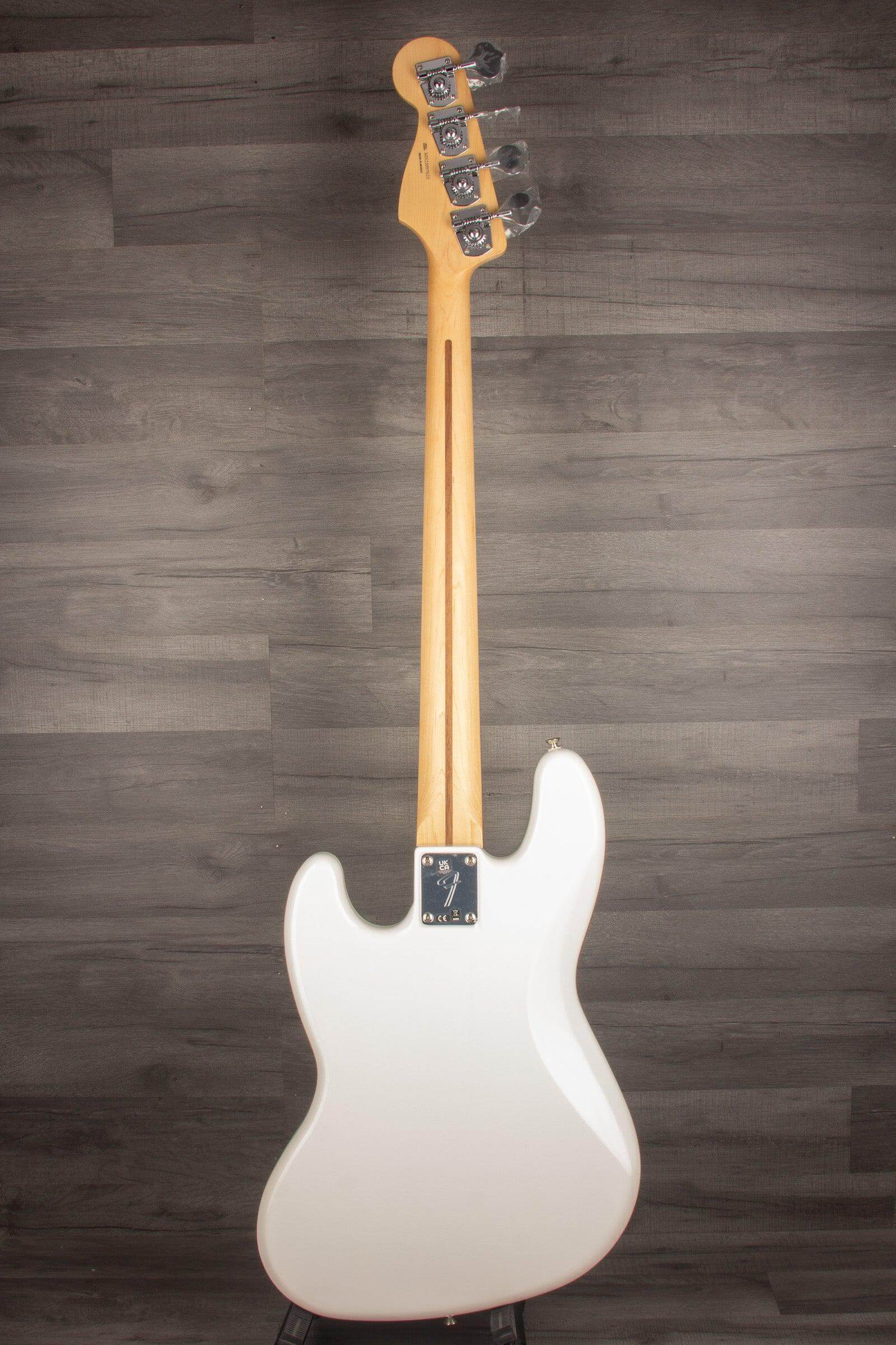 Fender Player Jazz Bass®, Pau Ferro Fingerboard, Polar White - MusicStreet