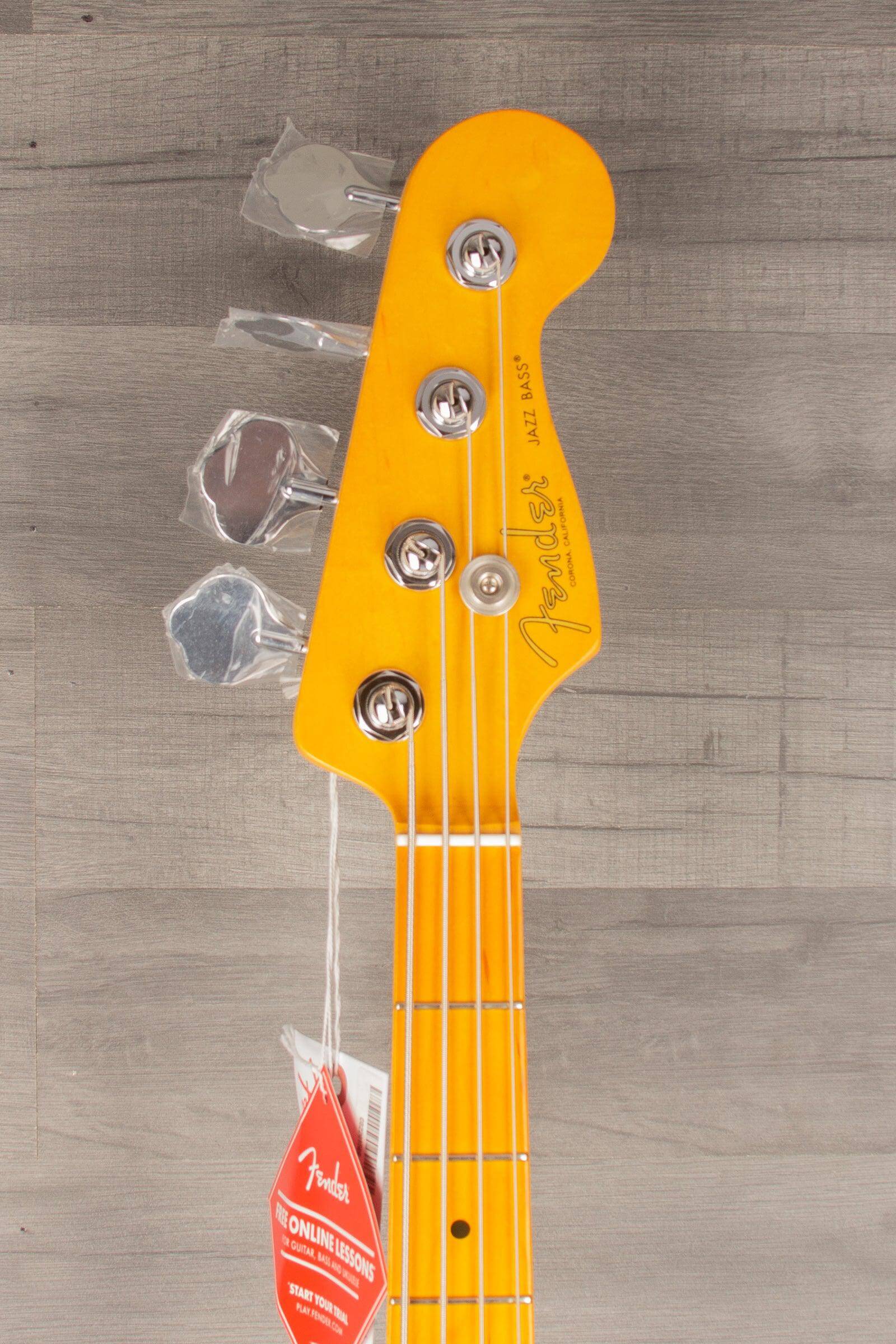 Fender American Professional II Jazz Bass Guitar, Maple Neck - Olympic White