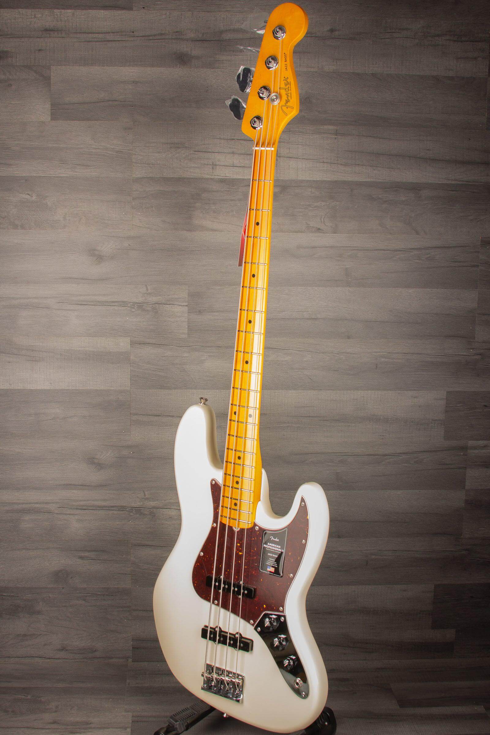 Fender American Professional II Jazz Bass Guitar, Maple Neck - Olympic White