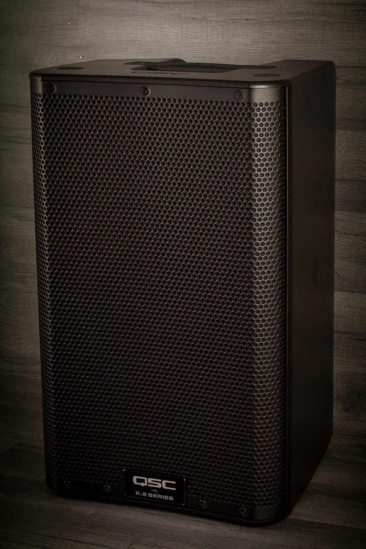 QSC K8.2