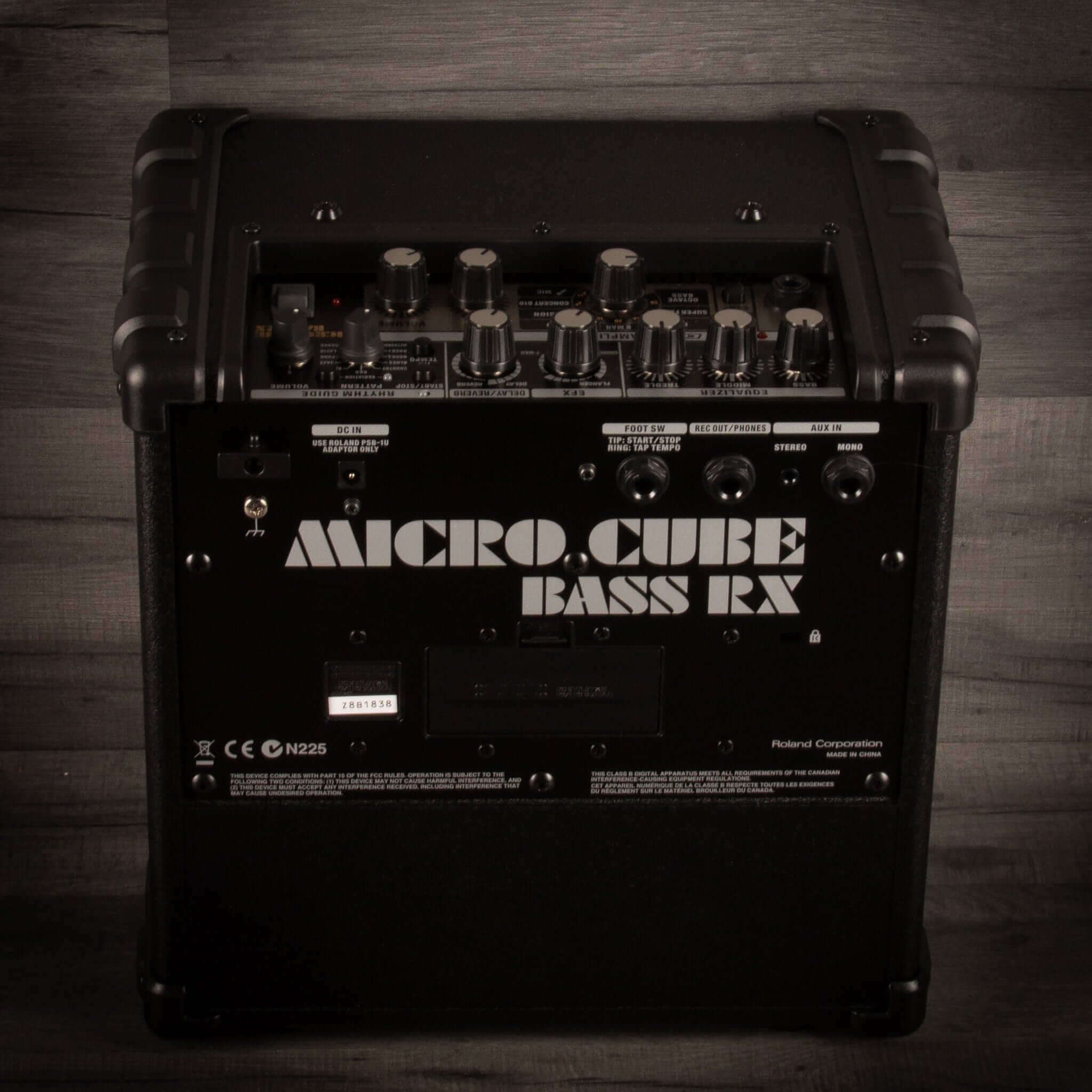 Roland Amplifier UDES Roland Micro Cube Bass Rx