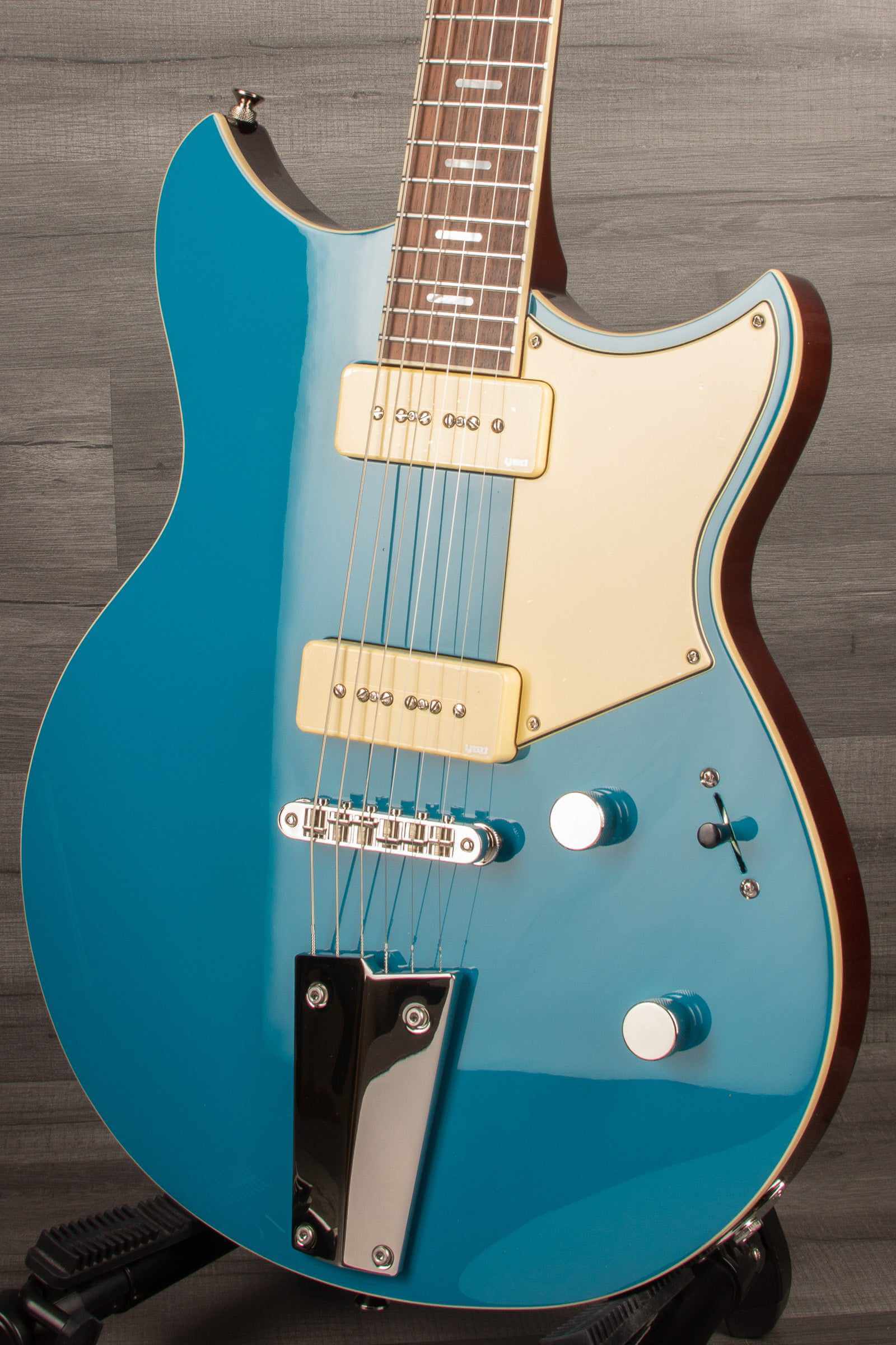 Yamaha RSP02T Revstar - Swift Blue - MusicStreet