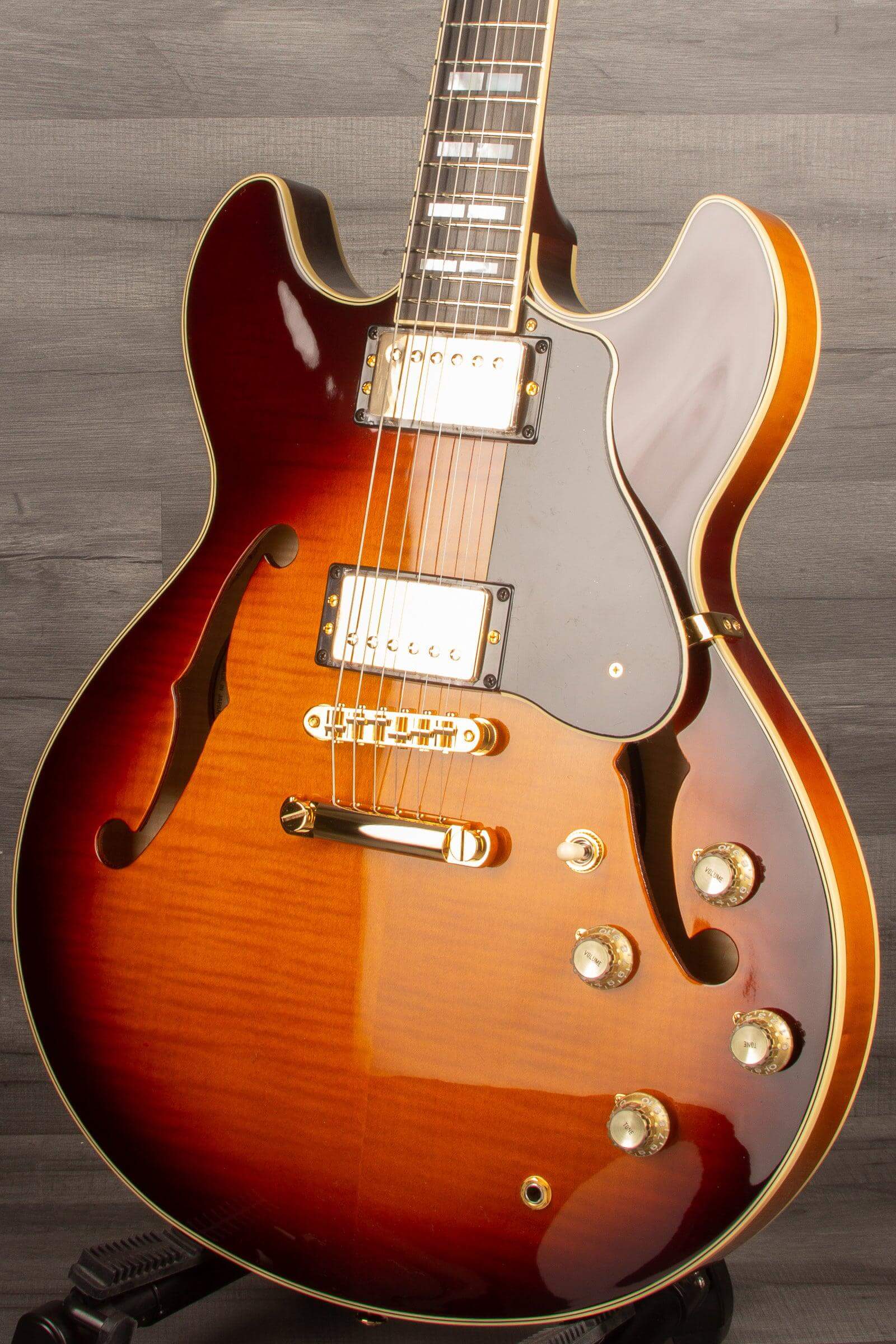 Yamaha SA2200 Semi Hollow Electric Guitar - Brown Sunburst