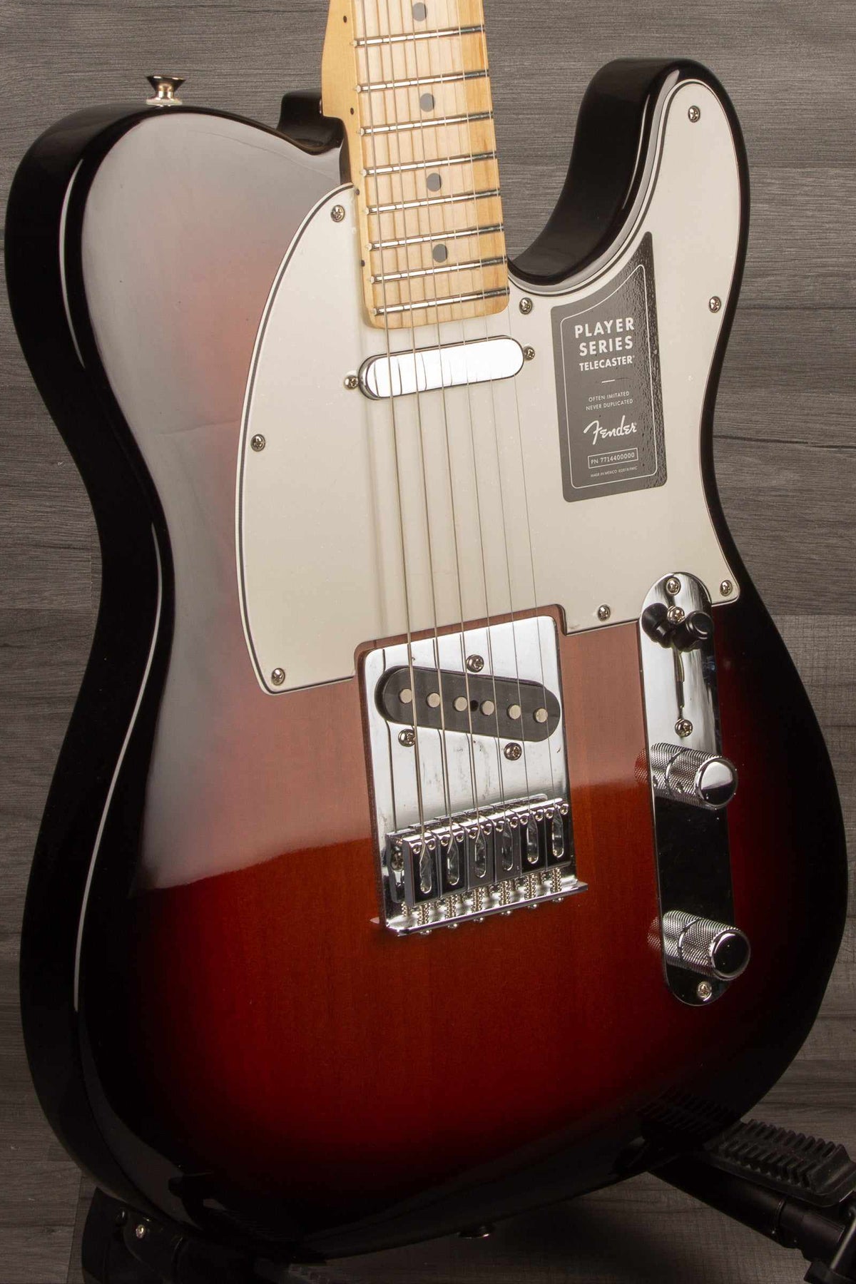 Fender Player Series Telecaster Electric Guitar - Sunburst, Maple Neck