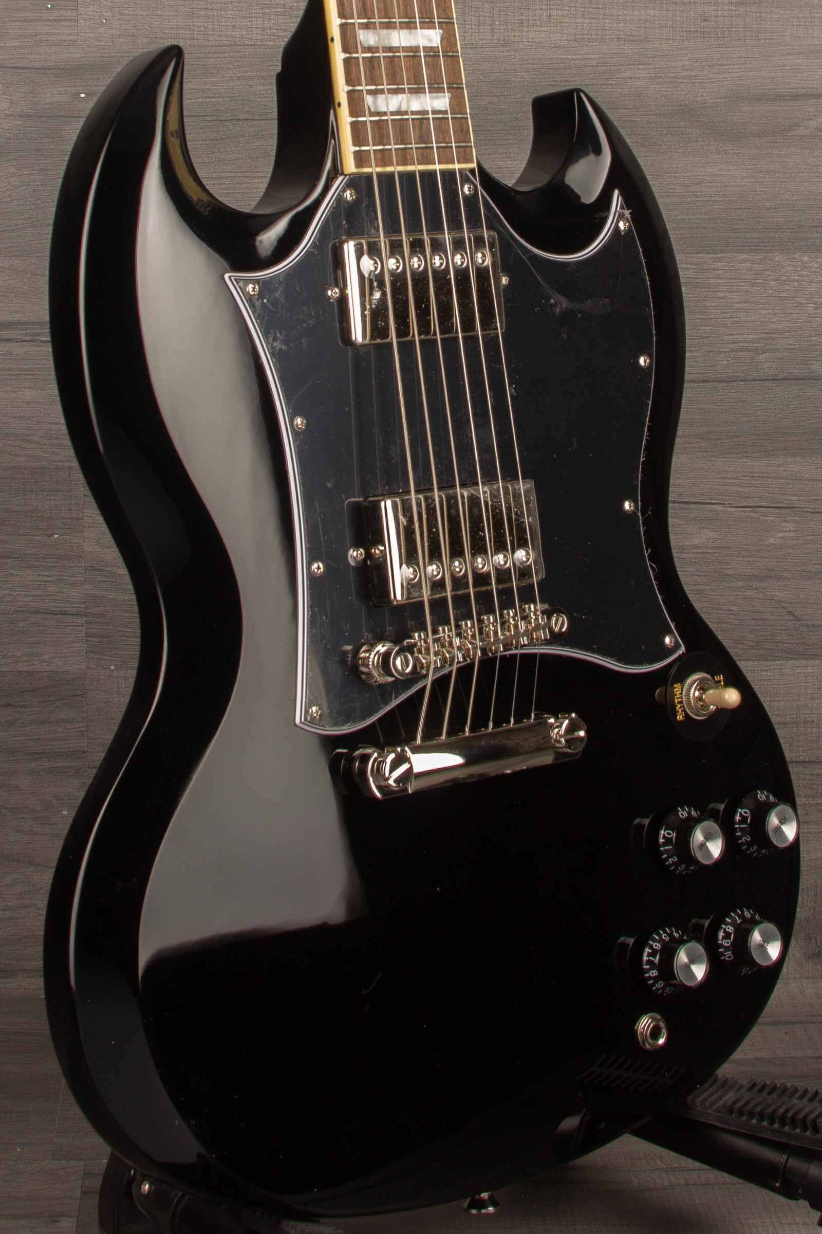 Epiphone SG Standard - Ebony - MusicStreet