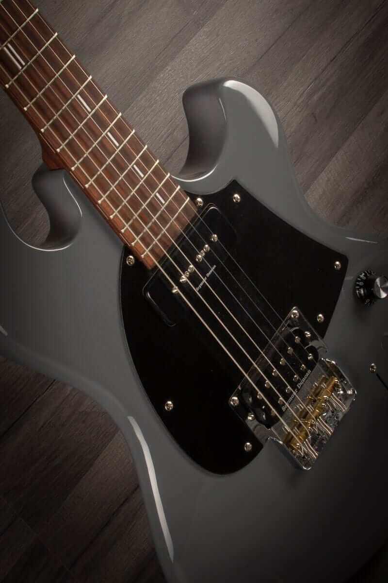 USED - Shergold Masquerader SM01