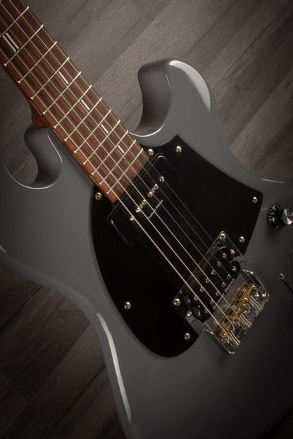 USED - Shergold Masquerader SM01
