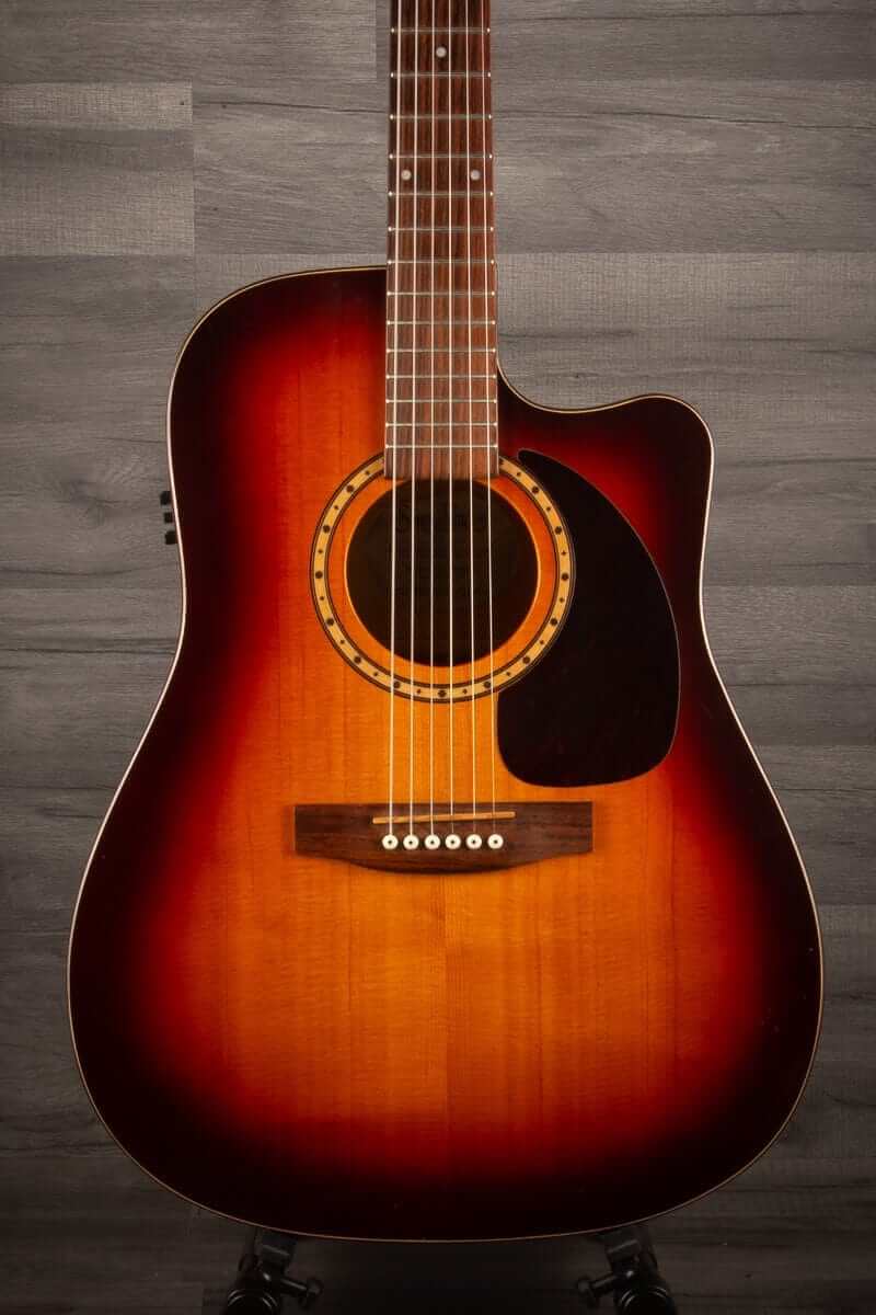 USED - Simon & Patrick AT3 "Songsmith" CW Burst inc Hard case