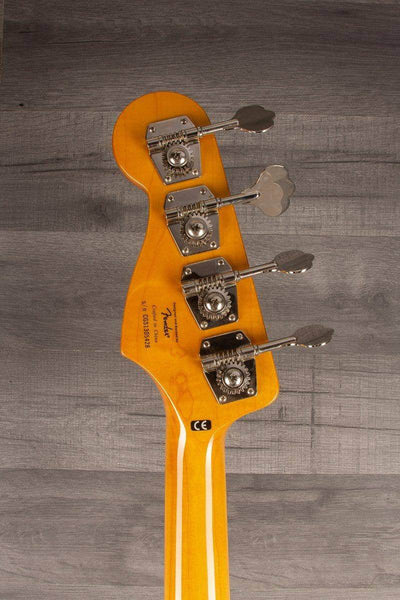 USED - Squier Classic Vibe Jazz Bass 60s Olympic White