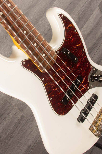 USED - Squier Classic Vibe Jazz Bass 60s Olympic White
