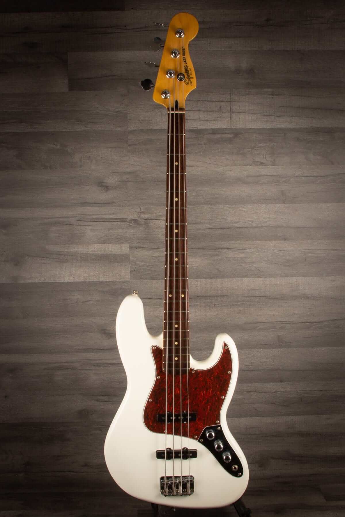 USED - Squier Classic Vibe Jazz Bass 60s Olympic White, inc hard case