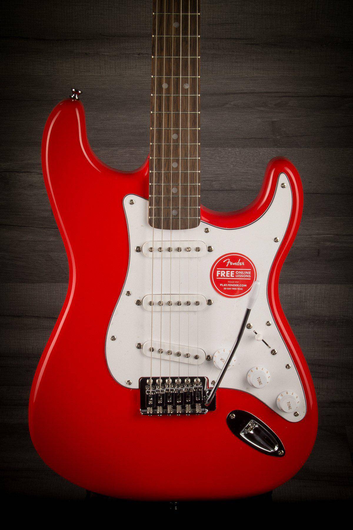 Squier - Affinity Stratocaster - Race Red